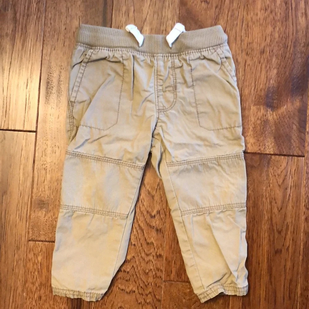 Carter’s Khaki Pants Size 12 Months